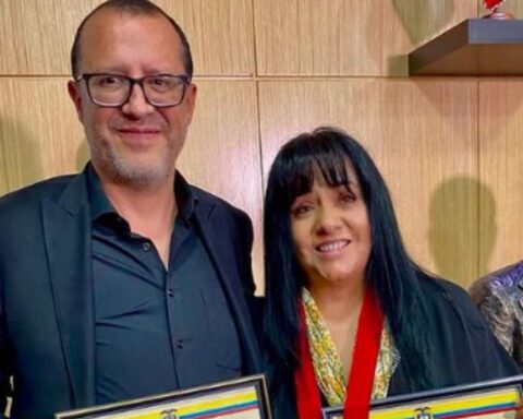 Esperanza Rico and Juan Manuel Ruíz received a prestigious journalistic award for their outstanding work