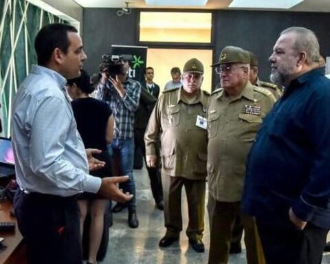 Etecsa and the Cuban Armed Forces create a Group for Cybersecurity