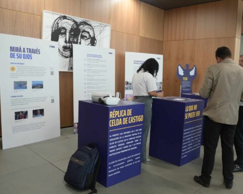 Exhibition in solidarity with Nicaraguan political prisoners and their families inaugurated in Costa Rica