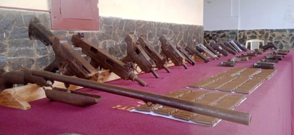 FANB seizes 26 Las 3R weapons used in illegal mining