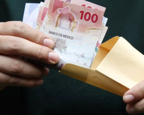 Fewer Mexicans withdraw money from their Afore due to unemployment