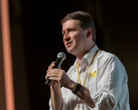 Financing company Tuya will start issuing hybrid bonds