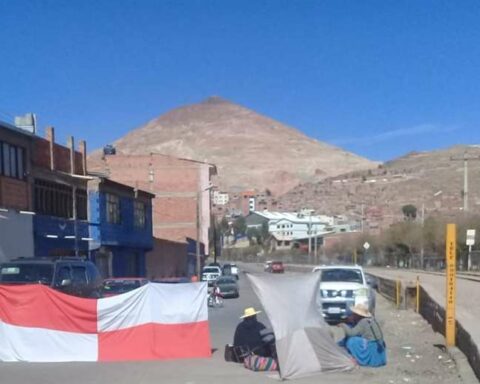 First day of the strike in Potosí was partially fulfilled