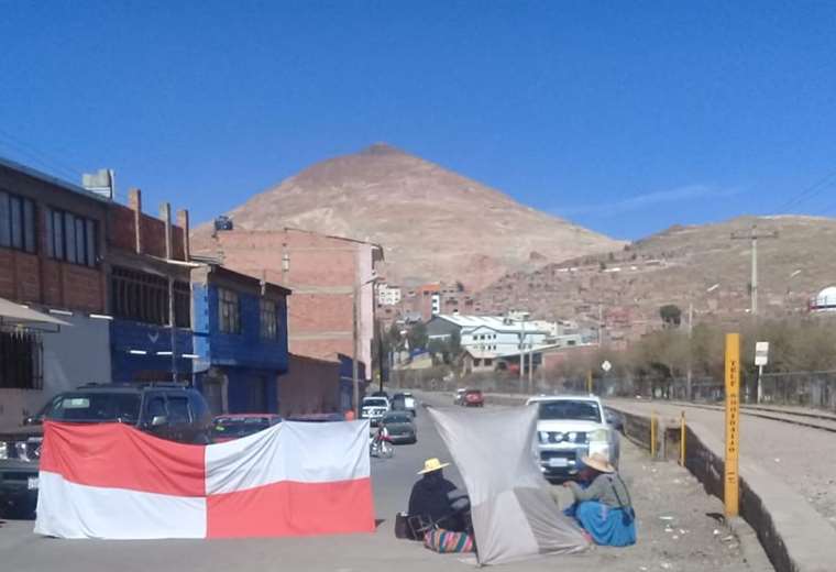 First day of the strike in Potosí was partially fulfilled