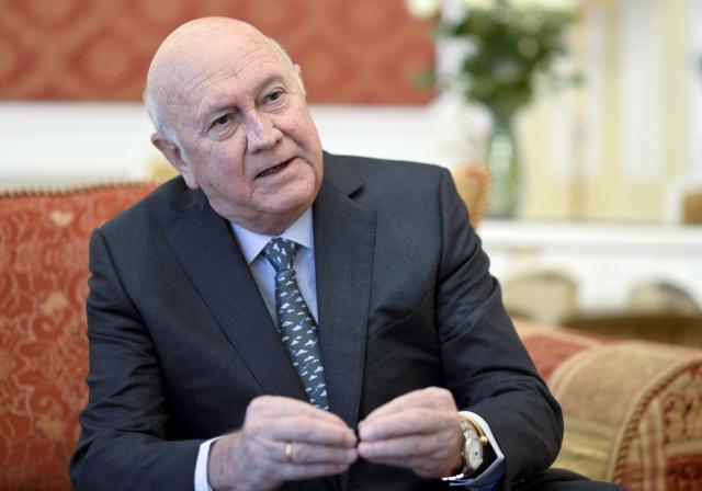 Former South African President De Klerk's Nobel Peace Medal Stolen