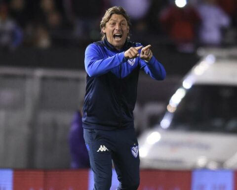 Gabriel Heinze, featured in Newell's Old Boys