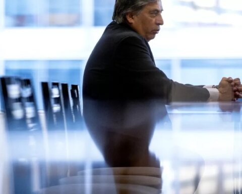 Gerardo Esquivel offers dialogue and comprehensive vision of development before the IDB