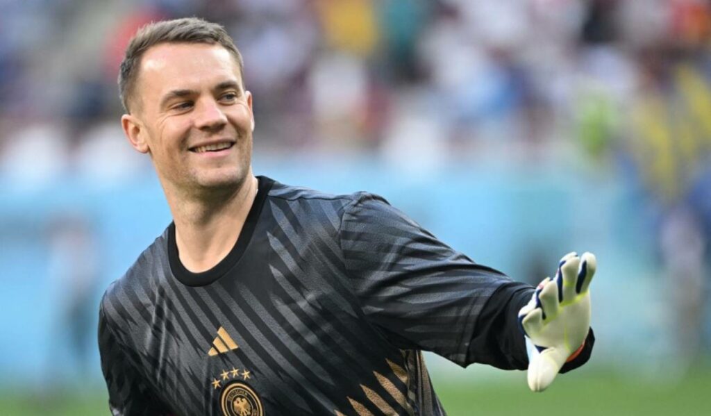 German goalkeeper Manuel Neuer will be subject to a yellow card and a fine for wearing a bracelet "OneLove"