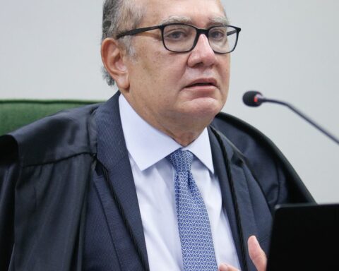 Gilmar Mendes suspends investigation into fraud at FGV