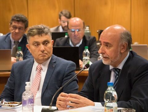 Government defends reform and ensures that pensions "will never be lower than the current ones"