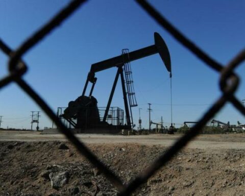 Government defends the effective tax on hydrocarbons