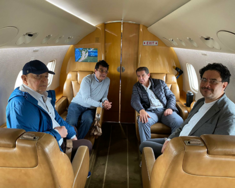 Government delegation for dialogues with the ELN is already in Caracas