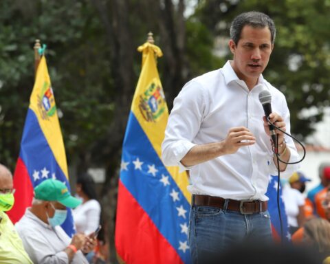 Guaidó: Dialogue represents a solution to the crisis in Venezuela