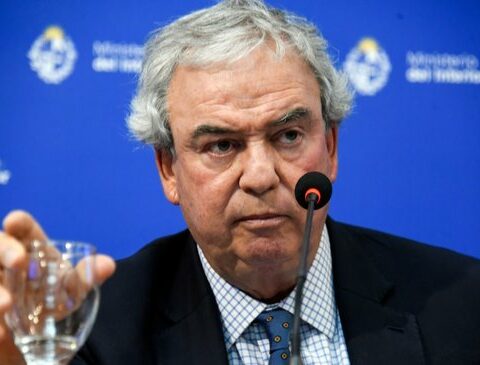 Heber said that "there may be mistakes" in the crime figures, but denied that the Ministry of the Interior "make up"