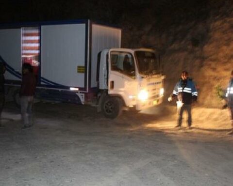 Huancavelica: Thieves attack distributor truck with gunshots