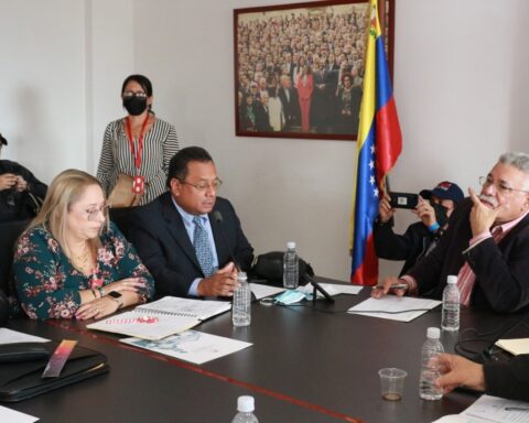 Industry sector must join debates on Renewable Energy Law