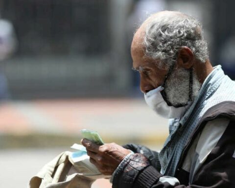 Invitation: 22% of older adults do not have access to health services