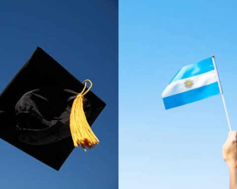 It's just a diploma: Father refuses to go to his daughter's grade to watch the game between Argentina and Mexico