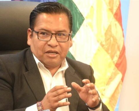 Jáuregui: Changing the date of the census in two bills would hinder rapid treatment of the norm