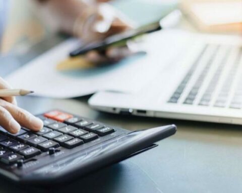 Know the banks that allow you to make withdrawals without a card