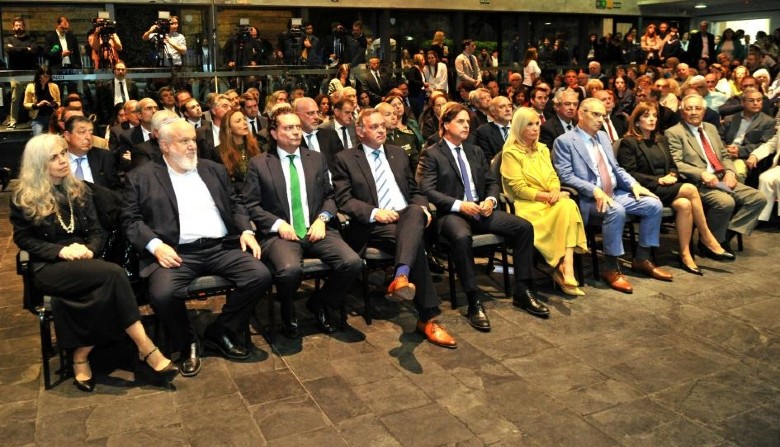 Lacalle Pou participated in the commemoration of the Night of Broken Glass