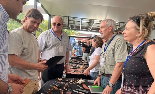 Lacalle in Colonia: the president participates in the Knife Festival and the National Cheese Contest