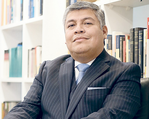 Luciano López: "We believe that Parliament and the Executive should leave, but the reforms are substantial"