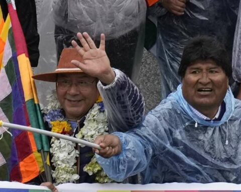 MAS deputy anticipates that Arce will run for re-election and says to get ready for the primaries