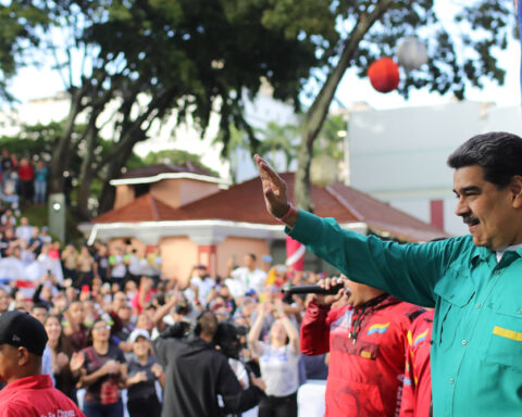 Maduro: Venezuela supports dialogue between Colombia and the ELN