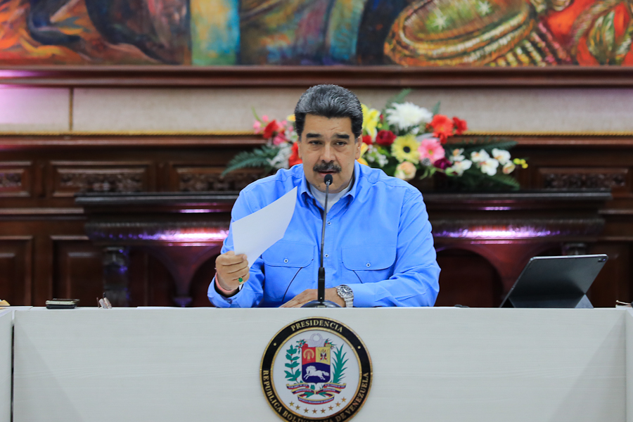 Maduro urges to renew and transform the laws of popular power