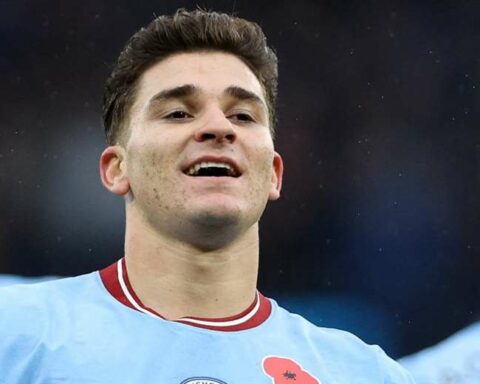 Manchester City eliminated Chelsea from the League Cup