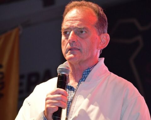 Manini fired at the "sick gender ideology" that, according to him, is taught in schools