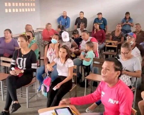 Massive participation of Deltanos in renewal of PSUV structures