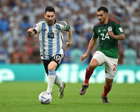 Messi gives life to Argentina and defeats Mexico