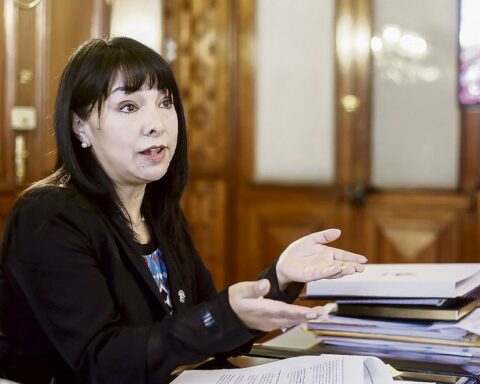 Mirtha Vásquez on the Executive and Congress: "They are acting in complicity against society"