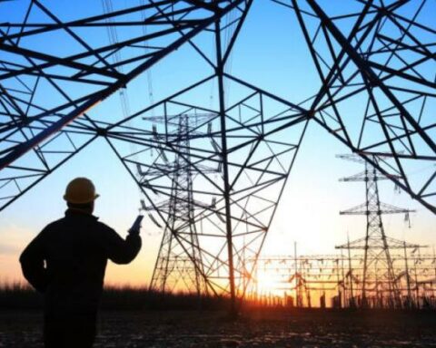 Monitor electricity prices, the main challenge for Superservices