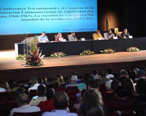 More than 2,125 participate in the II Conference on Insurgent History