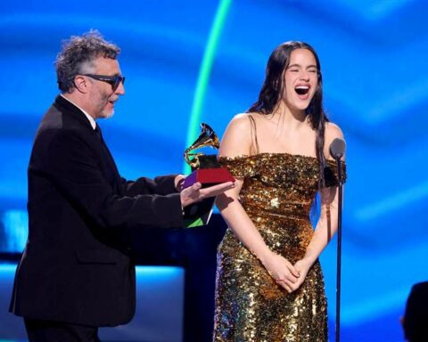Motomami, from Rosalía, triumphs in a Latin Grammy that surrenders to Jorge Drexler