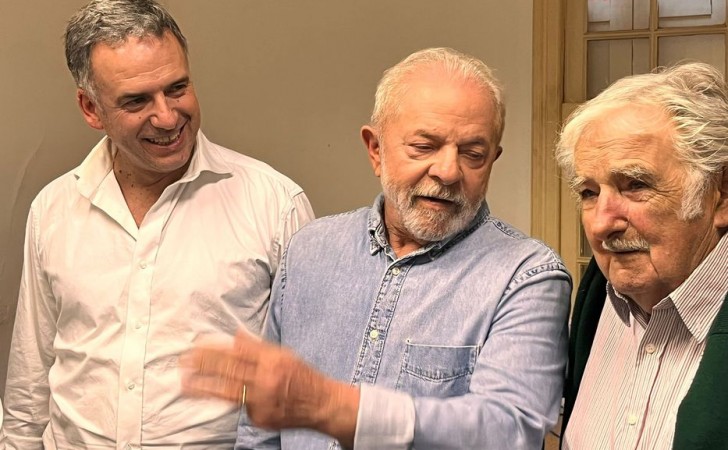 Mujica: Lula da Silva is "out of the ordinary" and Bolsonaro has "authoritarian tendencies"