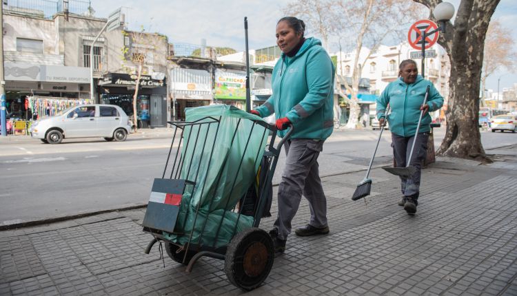 Municipality of Montevideo opens registrations for the Inclusive Sweeping program