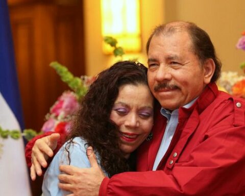 Murillo is released in praise and thanks congratulations on Daniel Ortega's birthday