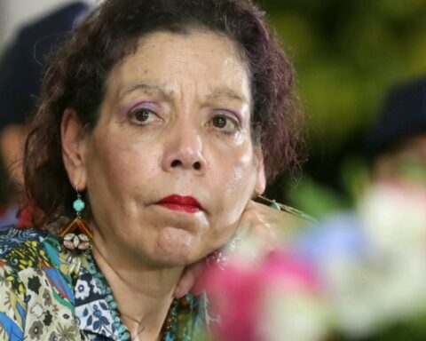 Murillo points out that international cooperation is an obligation to compensate "historic debt"