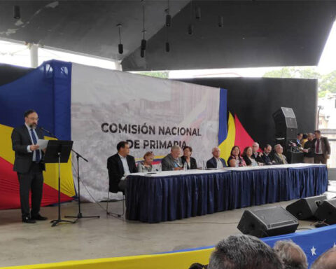 National Commission of Primaries will open the consultation process and asks to defend the vote