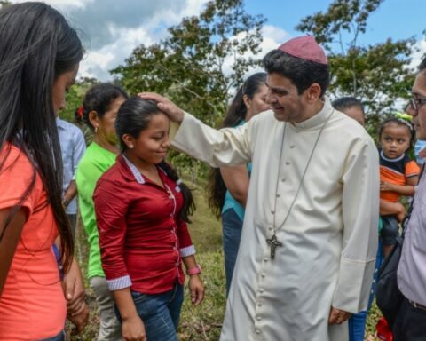 Nicaragua: Bishop critical of Ortega celebrates 3 months in a "legal limbo"