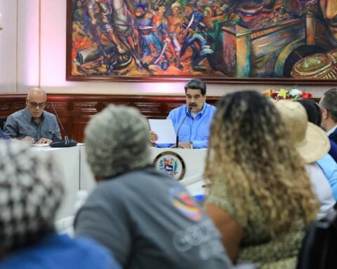 Nicolás Maduro moves to advance towards the communal State with reform of seven laws