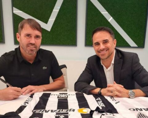 Official: Coudet takes the reins of Atlético Mineiro