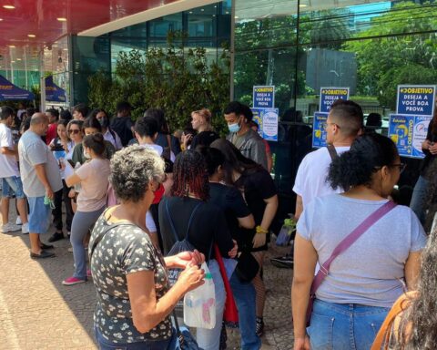 One third of those enrolled in the Enem missed the tests