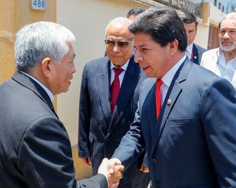 Pedro Castillo and members of the Ministerial Cabinet met with the Episcopal Conference