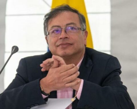 Petro Government will file the National Development Plan in February