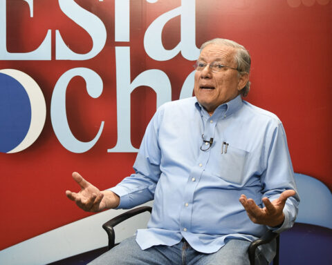 Police kidnap sociologist Oscar René Vargas, critic of the regime